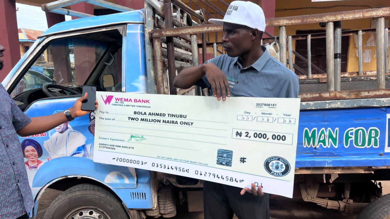 UNBELIEVABLE! Ekiti Mini-Truck Driver Borrows N3.5m to Support Tinubu, Bamidele, Fatoba